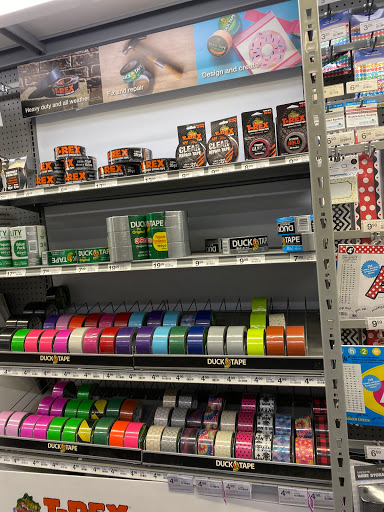 Office Supply Store «Staples», reviews and photos, 24-41 31st St, Astoria, NY 11102, USA