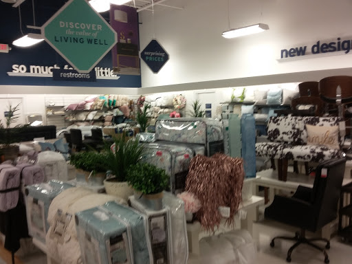 Department Store «Marshalls», reviews and photos, 120 Grand Hill Pl, Holly Springs, NC 27540, USA