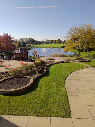 Golf Club «Willow Crest Golf Club», reviews and photos, 3500 Midwest Rd, Oak Brook, IL 60523, USA