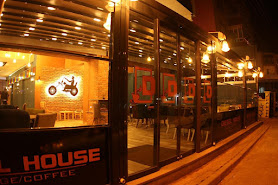 DIESEL HOUSE Cafe ve Oyun Salonu