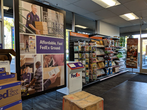 Print Shop «FedEx Office Print & Ship Center», reviews and photos, 560 E El Camino Real Suite B, Sunnyvale, CA 94087, USA