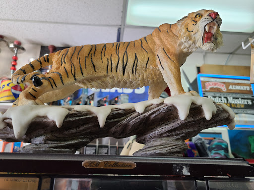 Tobacco Shop «Smoke N Stuff», reviews and photos, 4332 W Thunderbird Rd, Glendale, AZ 85306, USA