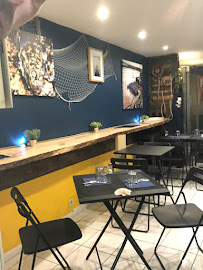 Atmosphère du Bar-restaurant à huîtres El Daurado à Pierrefeu-du-Var - n°4