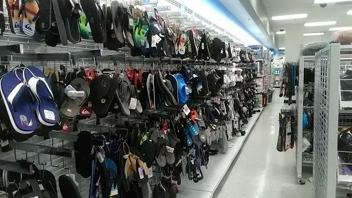 Clothing Store «Ross Dress for Less», reviews and photos, 2753 E Eastland Center Dr, West Covina, CA 91791, USA