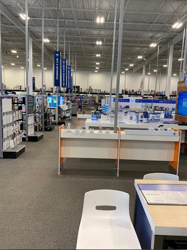 Electronics Store «Best Buy», reviews and photos, 15 U.S. 9, Manalapan Township, NJ 07726, USA