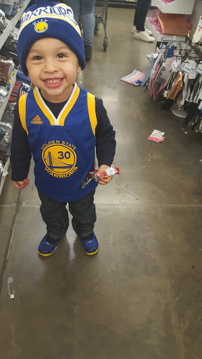 Clothing Store «Old Navy», reviews and photos, 2320 Daniels St, Manteca, CA 95337, USA