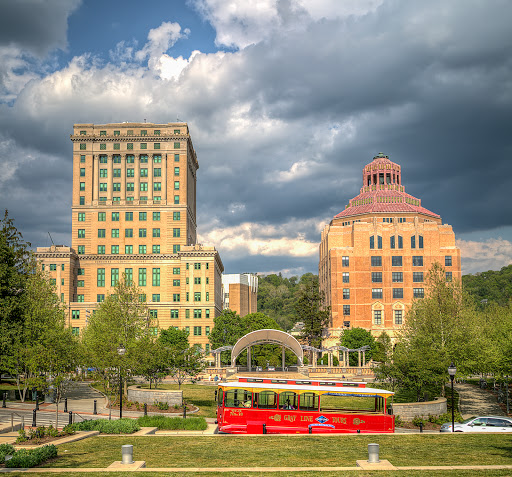 Real Estate Agents «Asheville, Beverly-Hanks & Associates, REALTORS», reviews and photos, 300 Executive Park, Asheville, NC 28801, USA