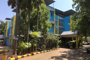 Hotel Mandar Regency image