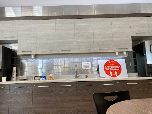 Car Dealer «Capitol Toyota», reviews and photos, 765 Capitol Expressway Auto Mall, San Jose, CA 95136, USA