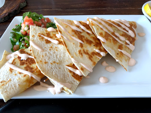 Golf Shop «Eagle Rock Golf Clubhouse & Pro Shop», reviews and photos, 191 Turnberry Ln, Hazle Township, PA 18202, USA