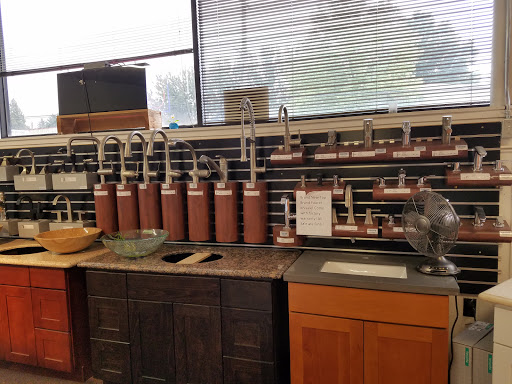 Granite Supplier «Lihua Cabinets & Granite», reviews and photos, 5635 SE Foster Rd, Portland, OR 97206, USA