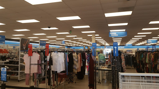 Clothing Store «Ross Dress for Less», reviews and photos, 2525 NE 10th Ct, Homestead, FL 33033, USA