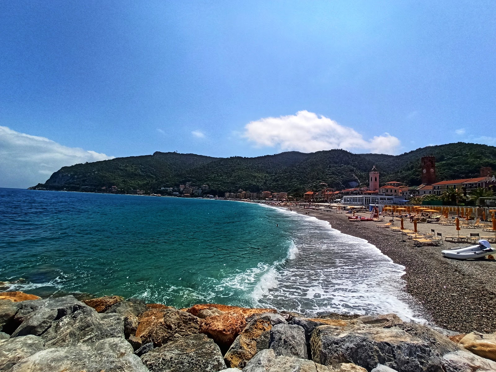 Foto de Playa de Noli (Playa de los Pescadores) - lugar popular entre los conocedores del relax