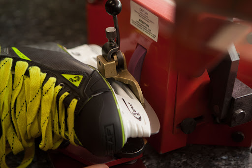 Sporting Goods Store «MonkeySports Superstore Norwood», reviews and photos, 949 Providence Hwy, Norwood, MA 02062, USA