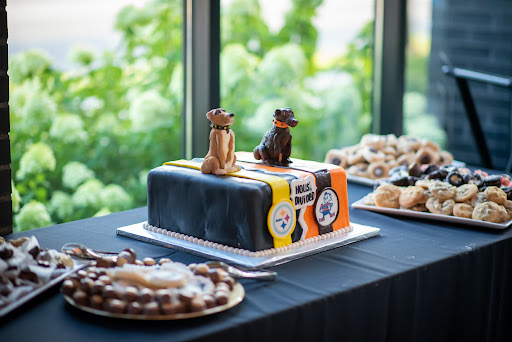 Cake Shop «Cake Boutique», reviews and photos, 4248 N River Rd NE, Warren, OH 44484, USA