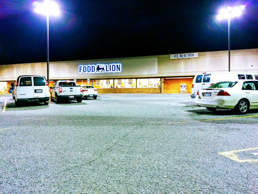 Grocery Store «Food Lion», reviews and photos, 3219 S Holden Rd, Greensboro, NC 27407, USA