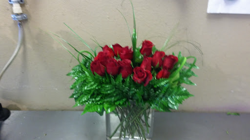Florist «In Bloom Flowers», reviews and photos, 1378 W Main St, Lewisville, TX 75067, USA