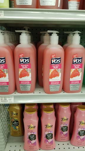 Discount Store «Here Today Lake St Louis», reviews and photos, 6233 Ronald Reagan Dr, Lake St Louis, MO 63367, USA