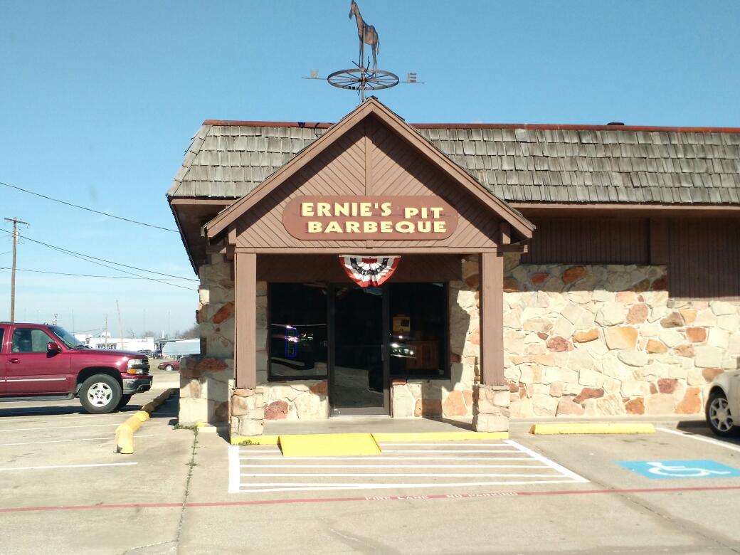Ernies Pit Barbeque