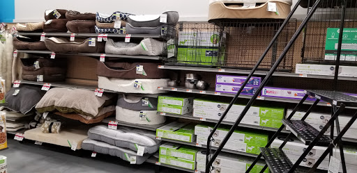 Pet Supply Store «Pet Supplies Plus», reviews and photos, 2250 N Rock Rd Ste. 110, Wichita, KS 67226, USA