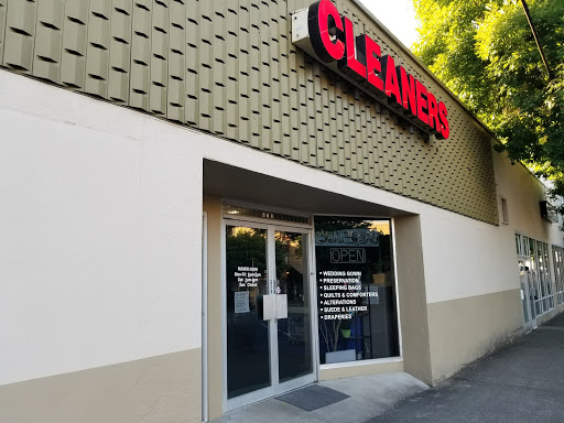 Dry Cleaner «Imperial Dry Cleaners & Laundry», reviews and photos, 470 NE Birch St, Camas, WA 98607, USA