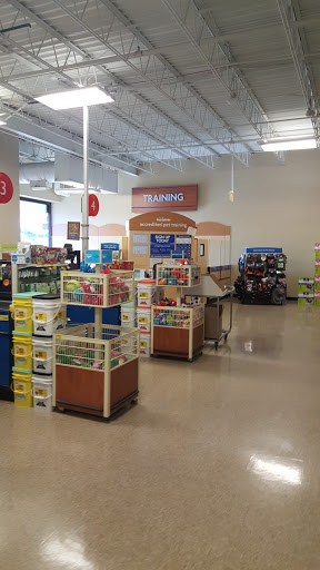 Pet Supply Store «PetSmart», reviews and photos, 1521 Golden Gate Plaza, Mayfield Heights, OH 44124, USA