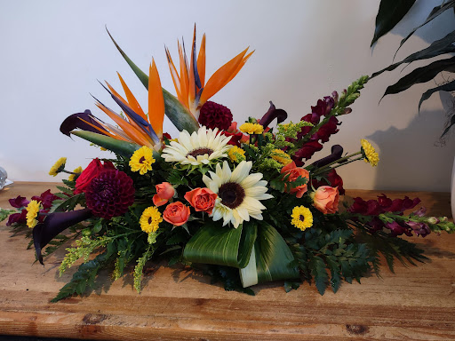 Florist «Chalet Floral», reviews and photos, 700 W Hackley Ave, Muskegon, MI 49441, USA