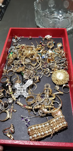 Gold Dealer «Belleair Coins, Gold, & Diamonds», reviews and photos, 1350 W Bay Dr, Largo, FL 33770, USA