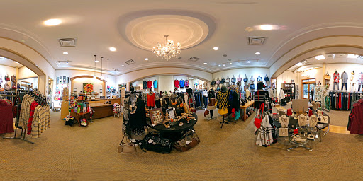 Audacious Boutique, 4375 W Dublin Granville Rd, Dublin, OH 43017, USA, 