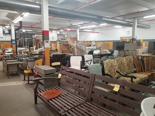 Non-Profit Organization «Habitat for Humanity ReStore Chicago», reviews and photos