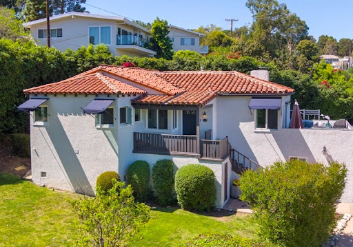 Cari & Britt Properties Vista Sothebys International Realty image