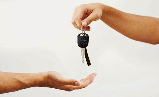 Used Car Dealer «Discover Auto Center», reviews and photos, 790 S Erie Blvd, Hamilton, OH 45011, USA