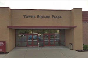 Town Square Plaza Shopping Center image