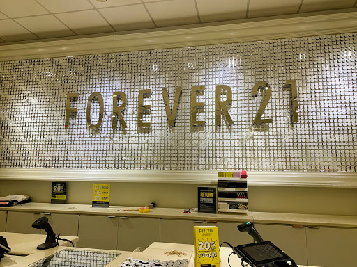 Clothing Store «Forever 21», reviews and photos, 4164 N Harlem Ave, Norridge, IL 60706, USA
