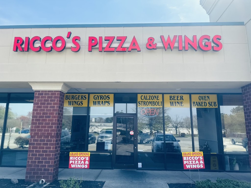 Ricco's pizza and wings 23693