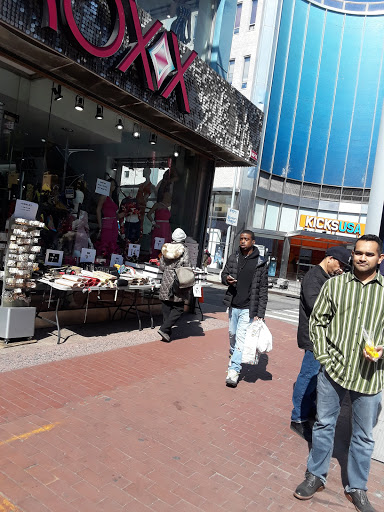 Movie Theater «Jamaica Multiplex Cinemas», reviews and photos, 15902 Jamaica Ave, Jamaica, NY 11432, USA