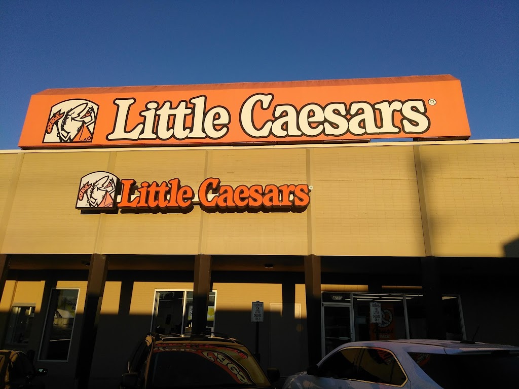 Little Caesars Pizza 38116