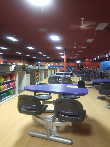 Bowling Alley «Wilsonville Lanes», reviews and photos, 29040 Town Center Loop E #a, Wilsonville, OR 97070, USA