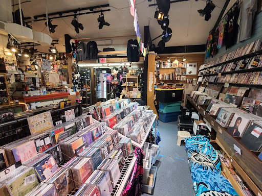 Trading Post Music & Video, 233 Albany Turnpike, Canton, CT 06019, USA, 