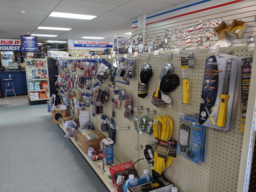 Auto Parts Store «Carquest Auto Parts», reviews and photos, 15R Hartford Ave, Granby, CT 06035, USA