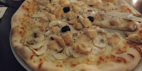 Pizza du Restaurant italien La Casa à Saint-Bonnet-de-Mure - n°4