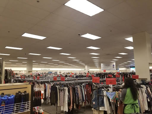 Department Store «Nordstrom Rack Gateway», reviews and photos, 9607 Research Blvd, Austin, TX 78759, USA