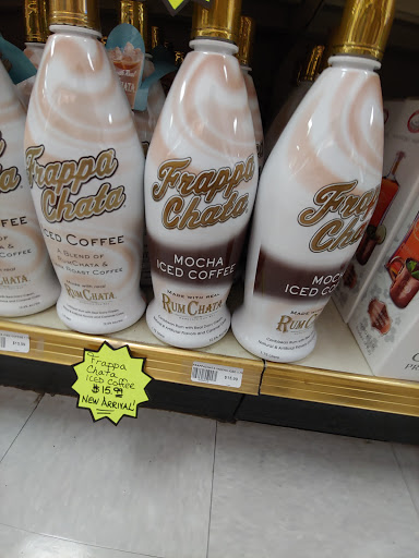 Liquor Store «Curtis Liquors - Weymouth», reviews and photos, 486 Columbian St, Weymouth, MA 02190, USA