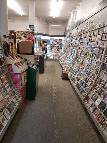 Reviews of Disk Den in Dunedin - Music store