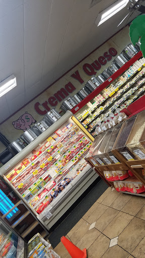 Supermarket «El Ahorro Supermarket», reviews and photos, 225 S Main St, Conroe, TX 77301, USA