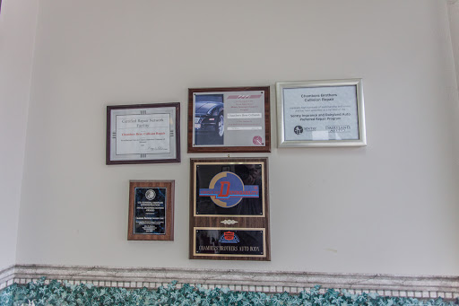 Auto Body Shop «Chambers Brothers Collision», reviews and photos, 709 Blue Ridge Ext, Grandview, MO 64030, USA