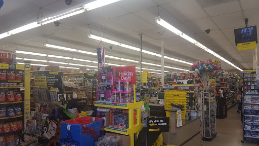 Discount Store «Dollar General», reviews and photos, 2138 E Bay Dr, Largo, FL 33771, USA