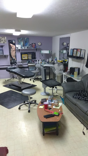 Tattoo Shop «Taboo Brothers Tattoos and Piercings», reviews and photos, 212 Old Morgantown Rd, Bowling Green, KY 42101, USA