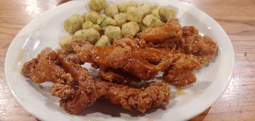 American Restaurant «Cracker Barrel Old Country Store», reviews and photos, 2697 Highwood Blvd, Smyrna, TN 37167, USA