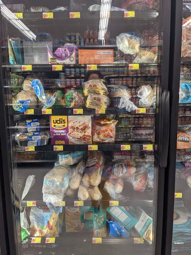 Supermarket «Walmart Neighborhood Market», reviews and photos, 215 California St, Woodland, CA 95695, USA